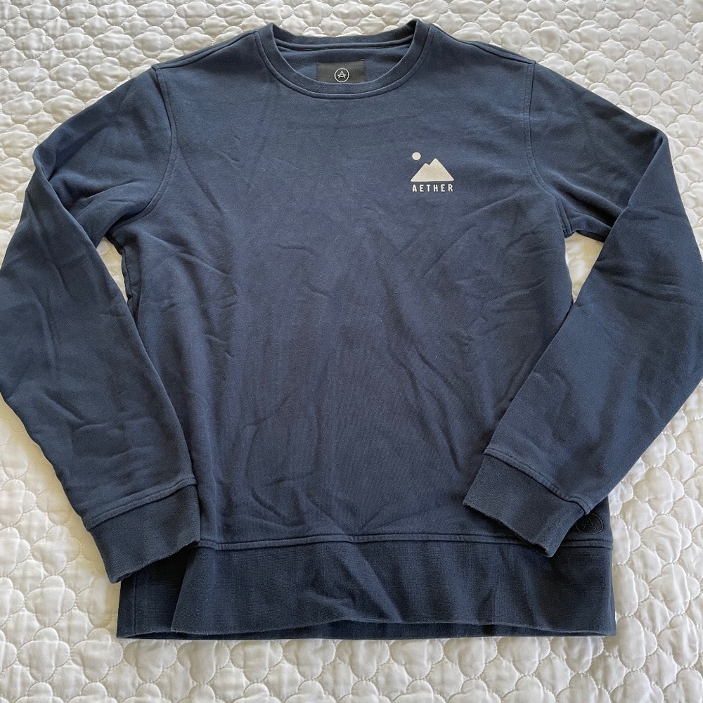 Aether Navy Crew Neck Sweatshirt Size Medium
